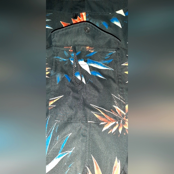 Vans Mixed Board Shorts *NWT* - Picture 10 of 11